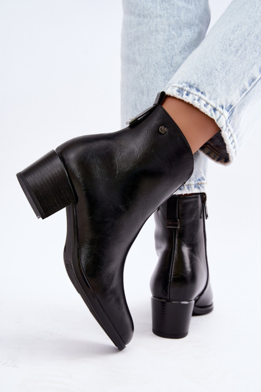 Botines aislados Klocke Vinceza 58654 en color negro