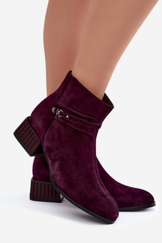 Botines de mujer de ante sintético Klocke aislados D&A CR62-3476 en color ciruela