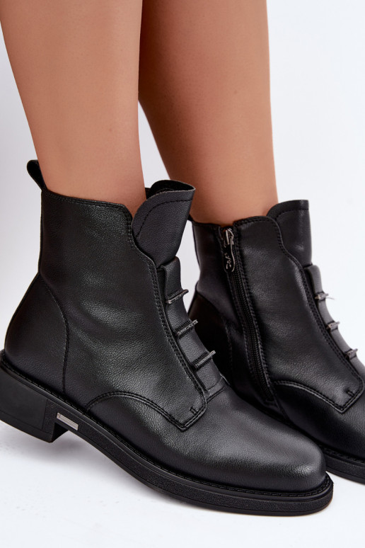 Botines aislados de cuero sintético para mujer con tacones anchos D&A CR62-3429 negros