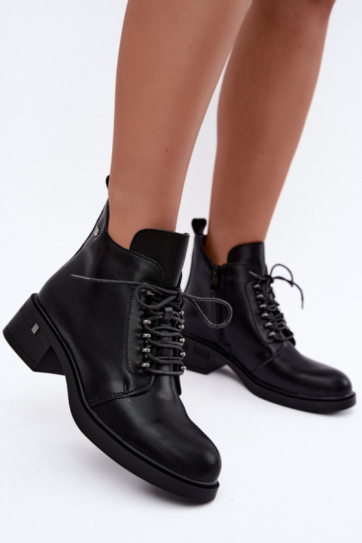Botines aislados de cuero sintético Klocke T.Sokolski Z26-288 negros