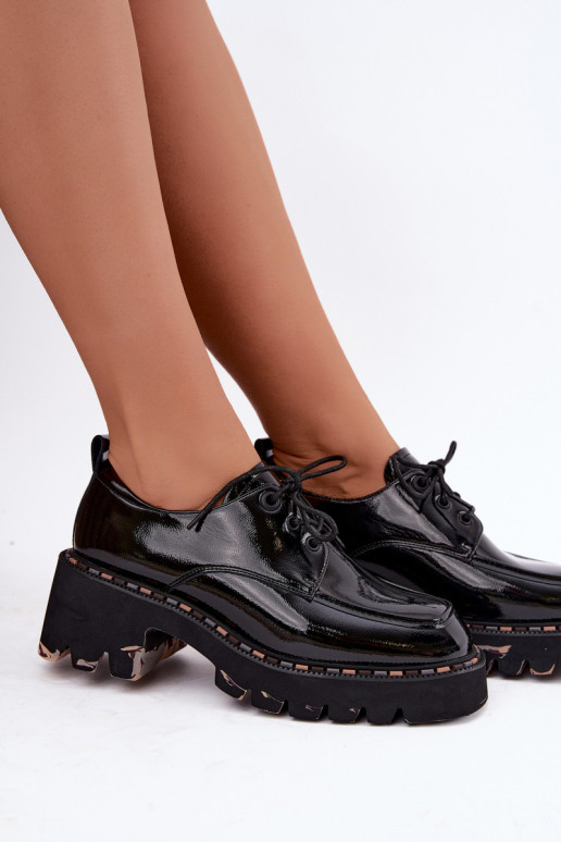 Mocasines de cuero charol para mujer Klocke Artiker 59C0279 negros