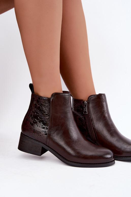 Botines aislados de cuero sintético con tacón bajo Vinceza 133133 chocolate