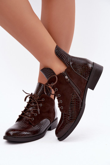 Botines aislados con diseño en relieve Vinceza 16524 chocolate 2