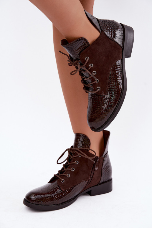 Botines aislados con diseño en relieve Vinceza 16524 chocolate