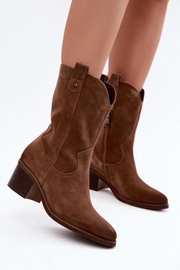 botines aislados de estilo vaquero con tacones Vinceza 133106 en marrón