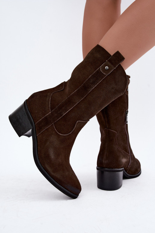 botines aislados de estilo vaquero con tacones Vinceza 133106 en chocolate