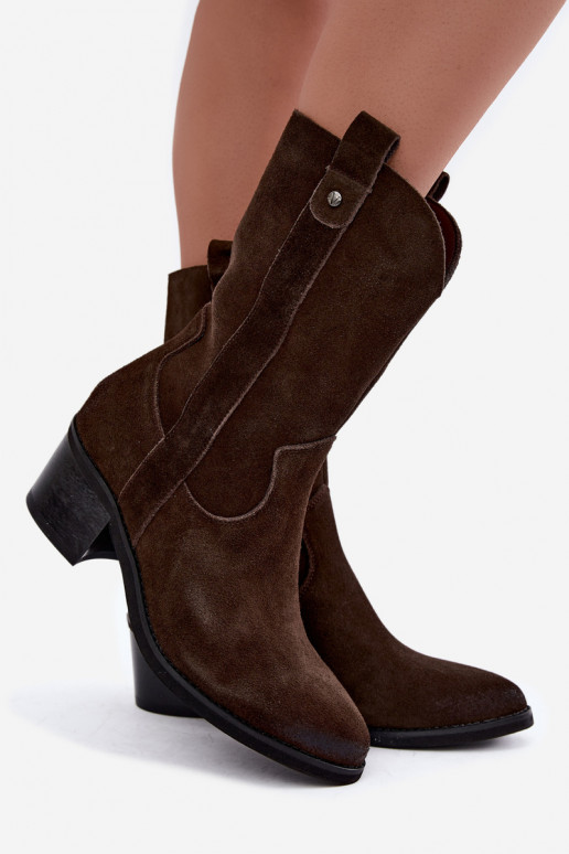 botines aislados de estilo vaquero con tacones Vinceza 133106 en chocolate