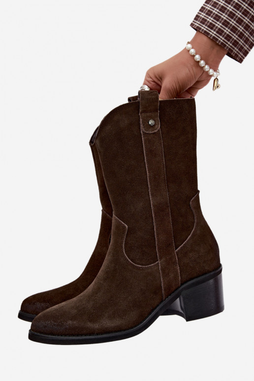 botines aislados de estilo vaquero con tacones Vinceza 133106 en chocolate