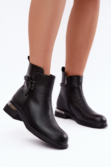 botines aislados para mujer con tacones decorados D&A MK62-7025 en negro 2