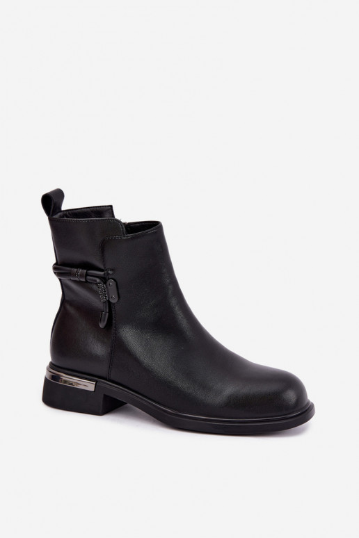 botines aislados para mujer con tacones decorados D&A MK62-7025 en negro