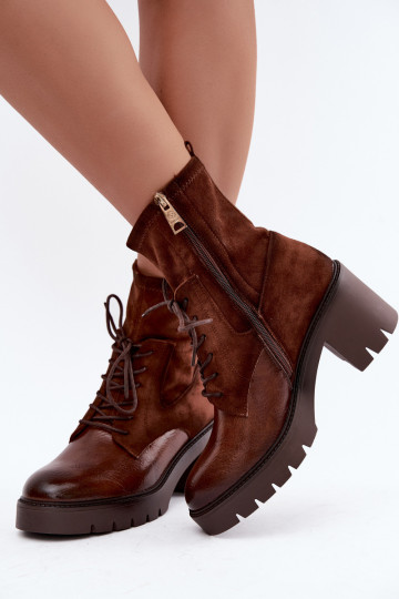 Botines para mujer en tacones gruesos aislados en marrón Vinceza 58665
