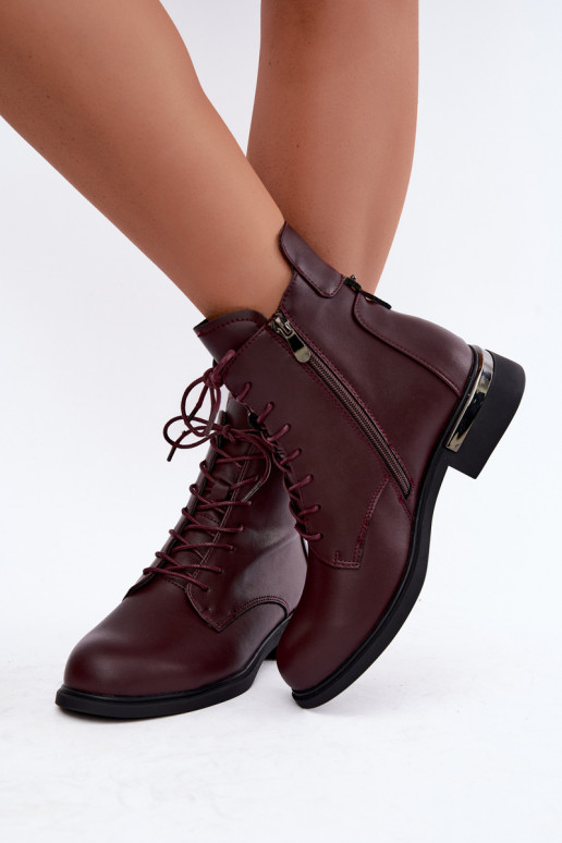 Botines de cuero aislados con tacones anchos en burdeos Vinceza 86450