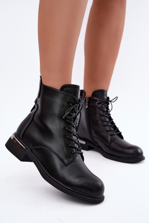 Botines de cuero aislados con tacones anchos en negro Vinceza 86450