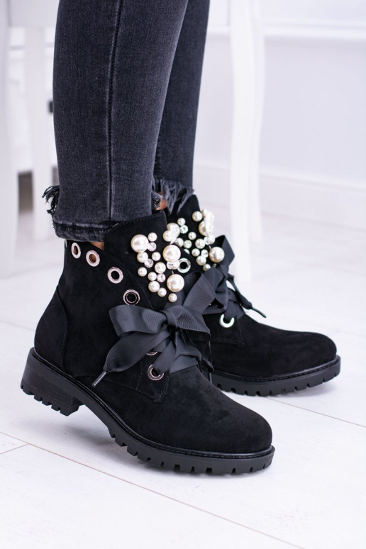 Botines calentitos con perlas artificiales y cinta en negro Perla