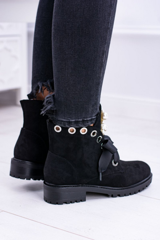 Botines calentitos con perlas artificiales y cinta en negro Perla