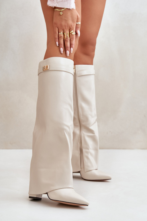 botas altas para mujer con inserciones de cuero sintético y tacones en color marfil Avamora