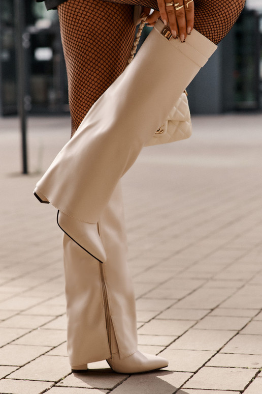 botas altas para mujer con inserciones de cuero sintético y tacones en color marfil Avamora