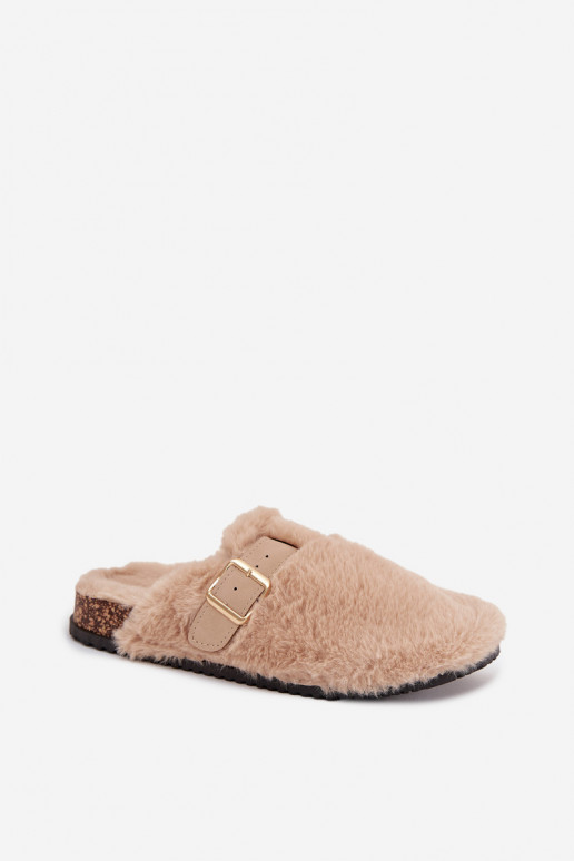 chanclas de plataforma para mujer con piel y hebillas en color arena Noraline