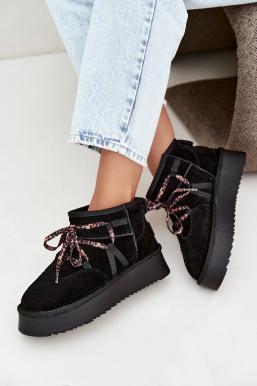 Botas de nieve de ante sintético negras con plataforma y detalles elegantes GOE UU2N4919