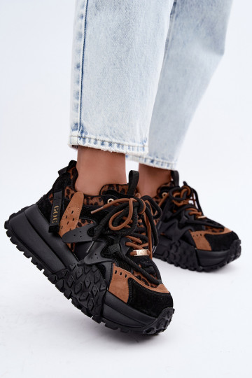 Zapatillas negras de ante sintético con plataforma y detalles de estampado de leopardo GOE UU2N4017 2