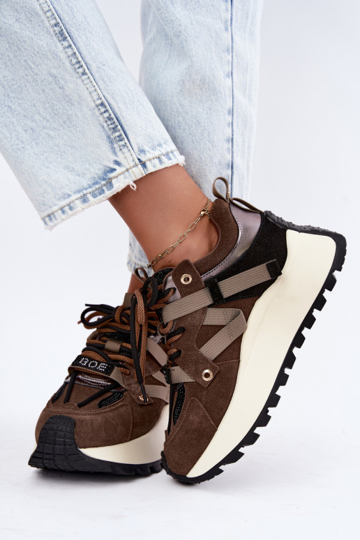 Zapatillas marrones de ante sintético con plataforma GOE UU2N4001
