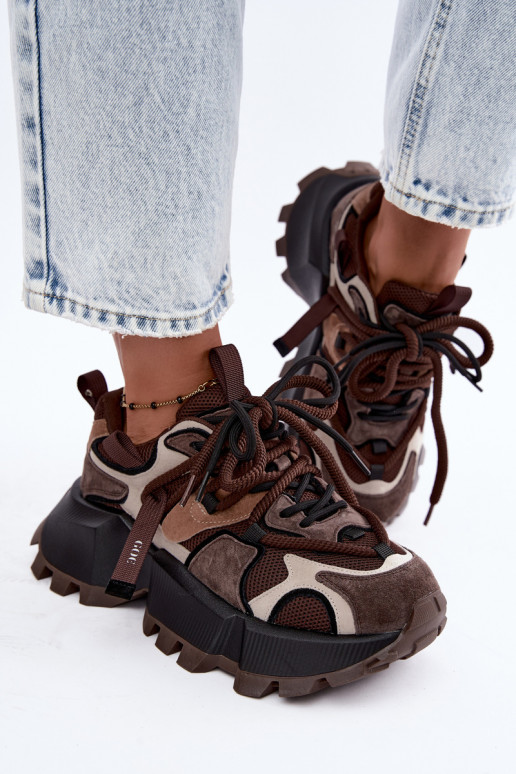 Zapatillas marrones de ante sintético con plataforma y cordones dobles GOE UU2N4012