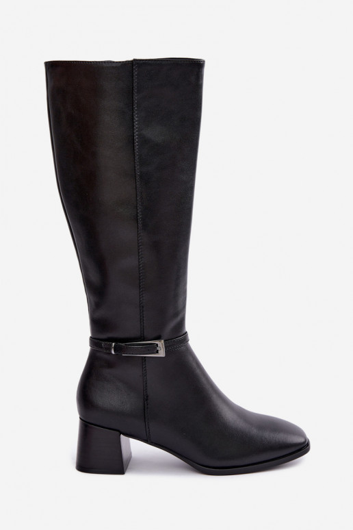 Botas altas negras de cuero aisladas con tacones y hebillas Sergio Leone KZ-31