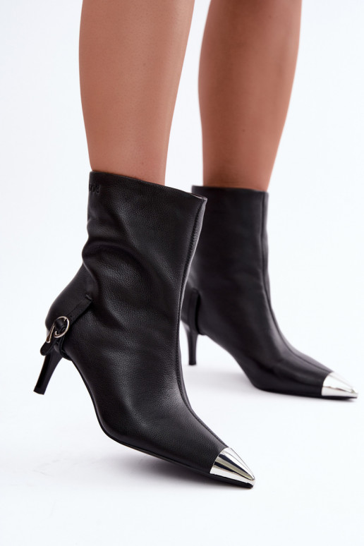 Botines de cuero forrados con tacones finos GOE UU2N4226 negros