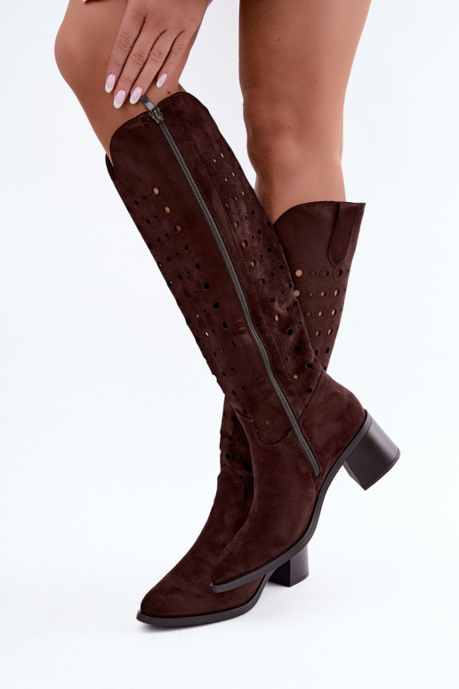 Botas altas con elementos perforados Kireya chocolate