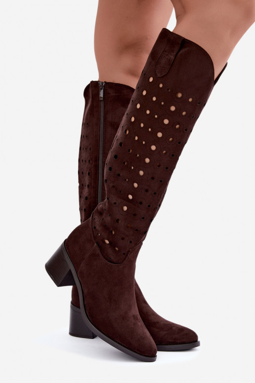 Botas altas con elementos perforados Kireya chocolate