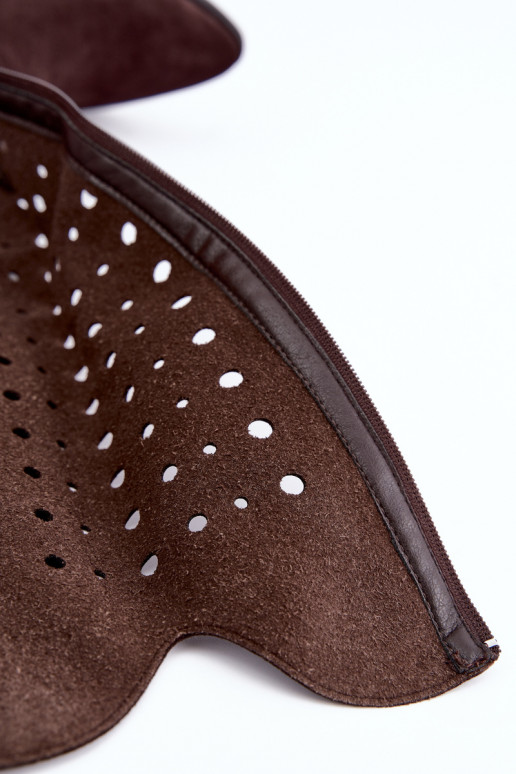 Botas altas con elementos perforados Kireya chocolate