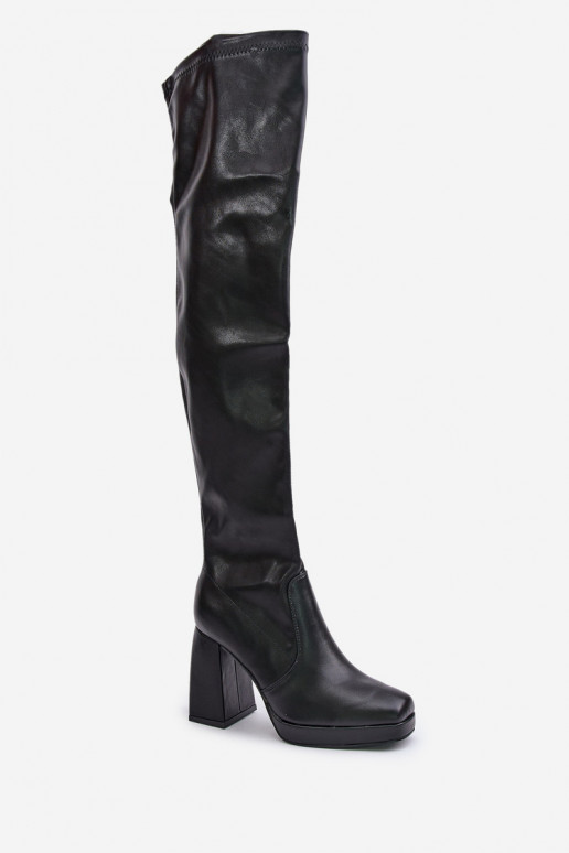 Botas altas con tacón en negro Liatheia