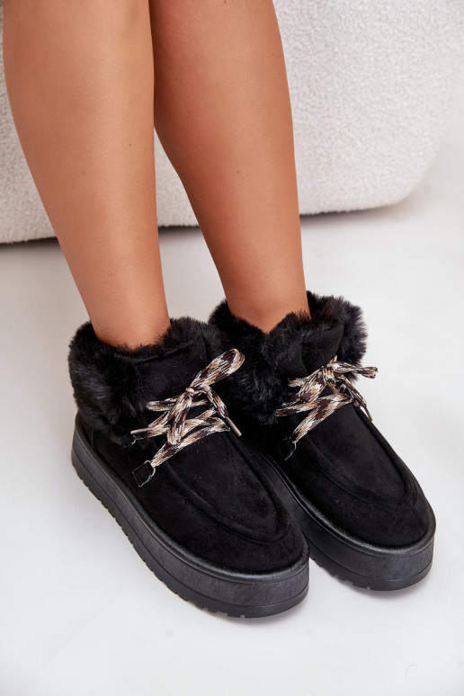 Botas de nieve bajas con plataforma y piel en negro Neathren