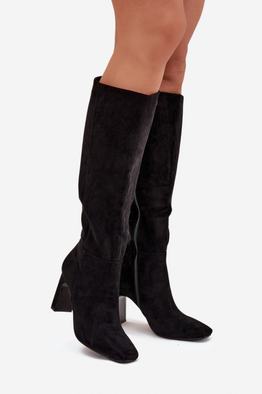 Botas altas de mujer con tacón, aisladas, en negro Zamira