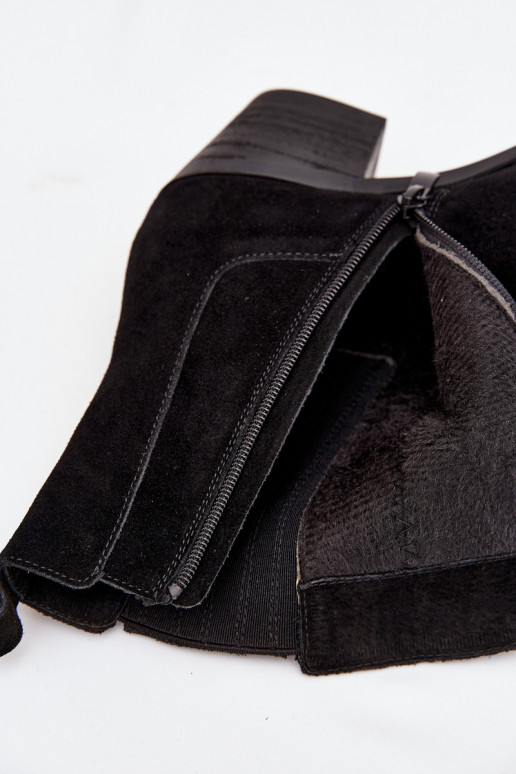 Botines de ante sintético con aislamiento interior, en negro Arelia