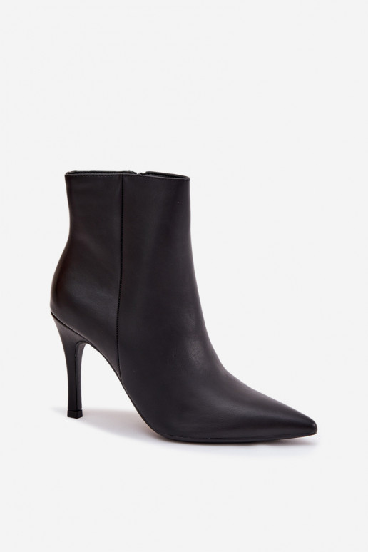 Botines de mujer aislados con tacones finos, de cuero sintético, en negro Nolisse