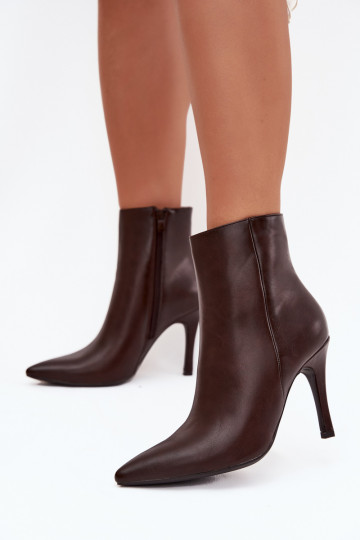 Botines de mujer aislados con tacones finos, de cuero sintético, en chocolate Nolisse 2