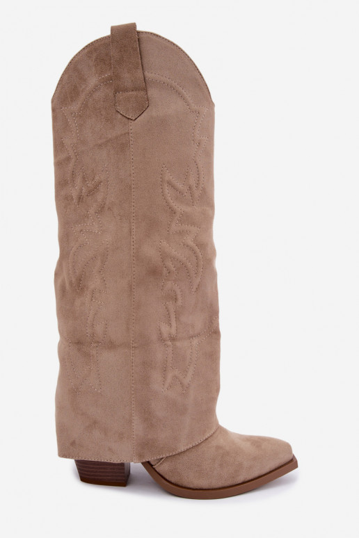 Botas altas de estilo cowboy para mujer con tacones y caña bordada en color arena Terise