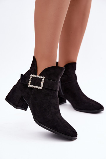Botines con correas y hebilla decorativa en negro Ameline 2