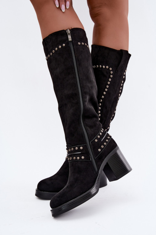 Botas altas y cálidas con tacones y decoración en negro Bellune