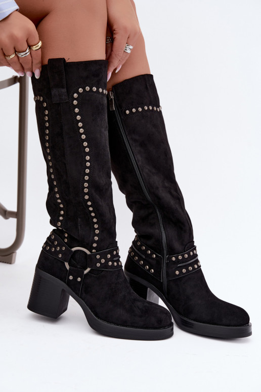 Botas altas y cálidas con tacones y decoración en negro Bellune