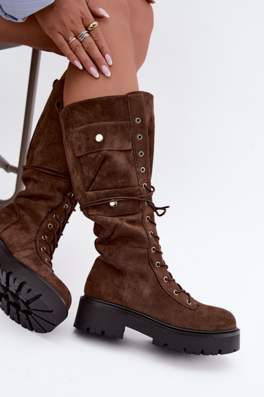 Botas altas y cálidas con plataforma y cordones en marrón Cressida