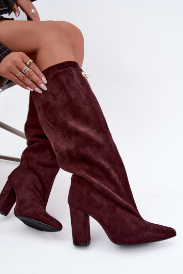 Botas altas forradas con doble caño y tacones de ante burdeos de Luminelle