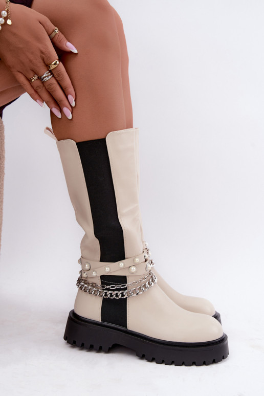 botas altas forradas con plataforma y cadenas en color arena Doremi
