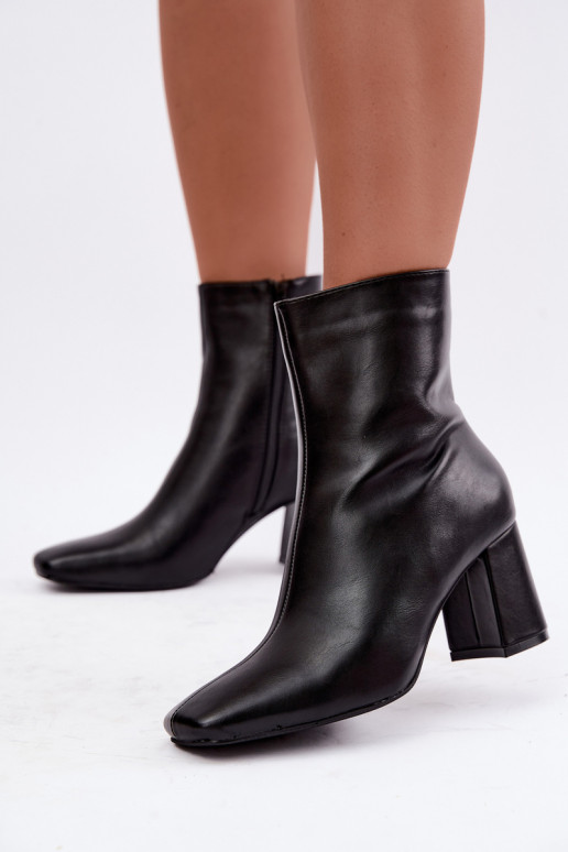 botines forradas con tacones en color negro Tamine