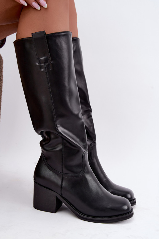 botas altas forradas con tacón en color negro Perrisa
