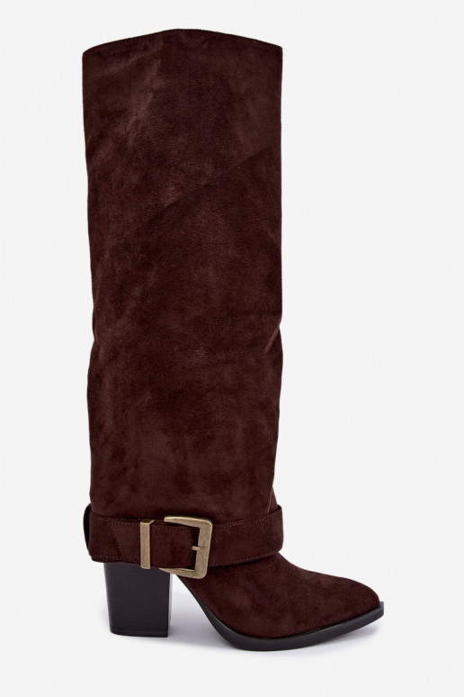 botas altas con tacón y hebillas en color marrón Mirea