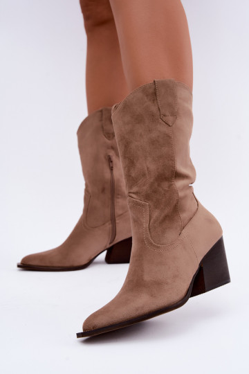 Botines de arena aislados de estilo cowboy con tacones Serenza 2