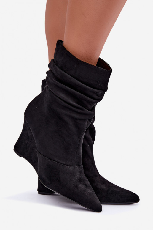 Botines negros arrugados con plataforma Thalene