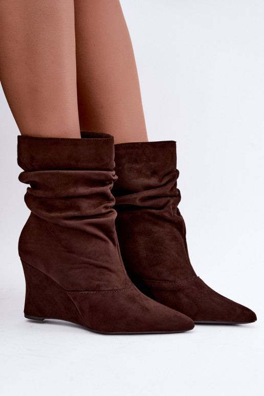 Botines marrones arrugados con plataforma Thalene